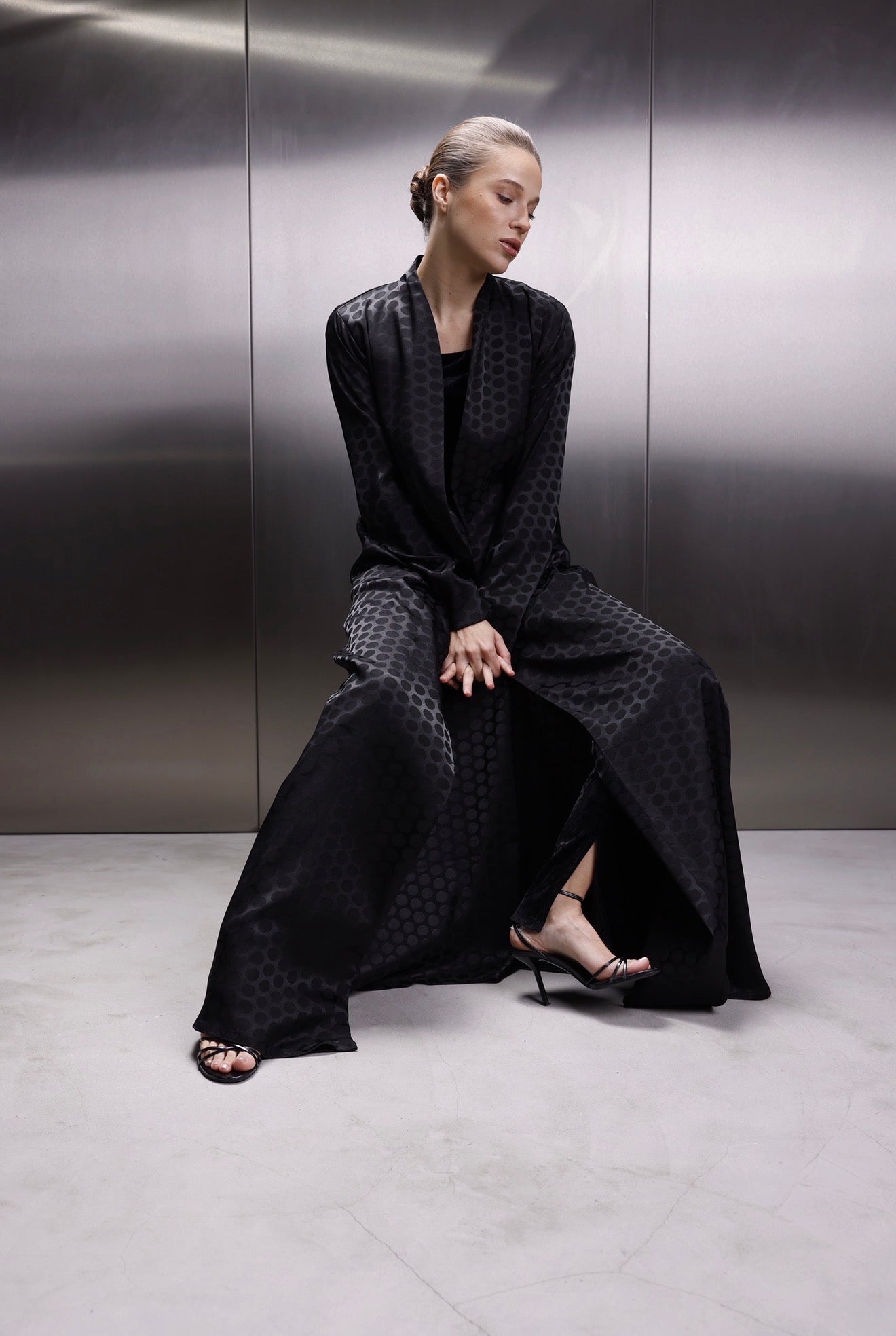 The Polka Abaya